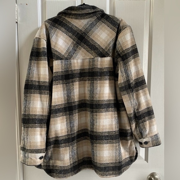 Thread & Supply Shacket - Picture 2 of 4